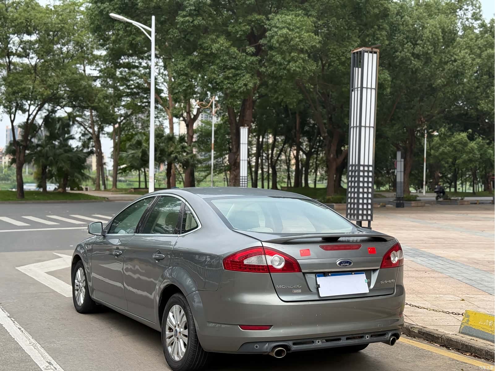 Ford Mondeo, 2011 7