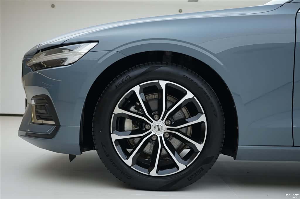 Volvo S60, 2021 16