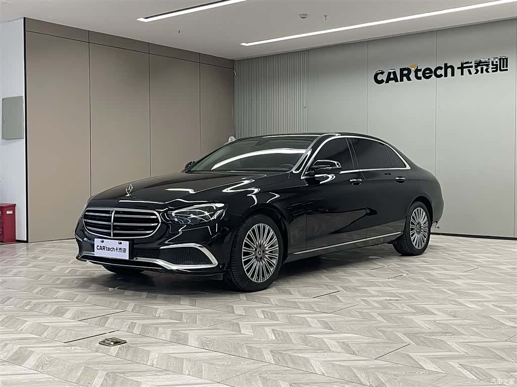 Mercedes-Benz E-Class, 2022 1