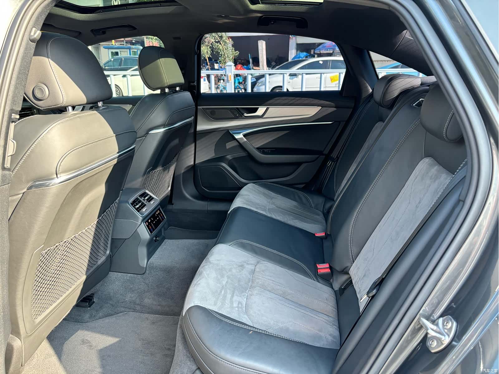 Audi A6L, 2021 8