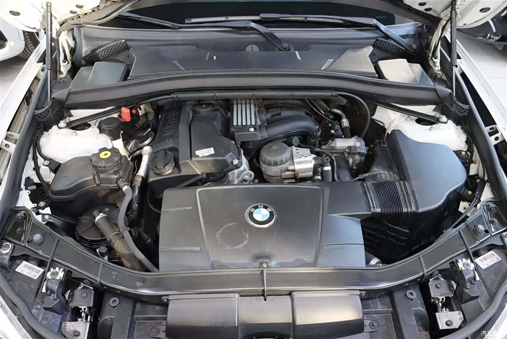 BMW X1, 2012 21