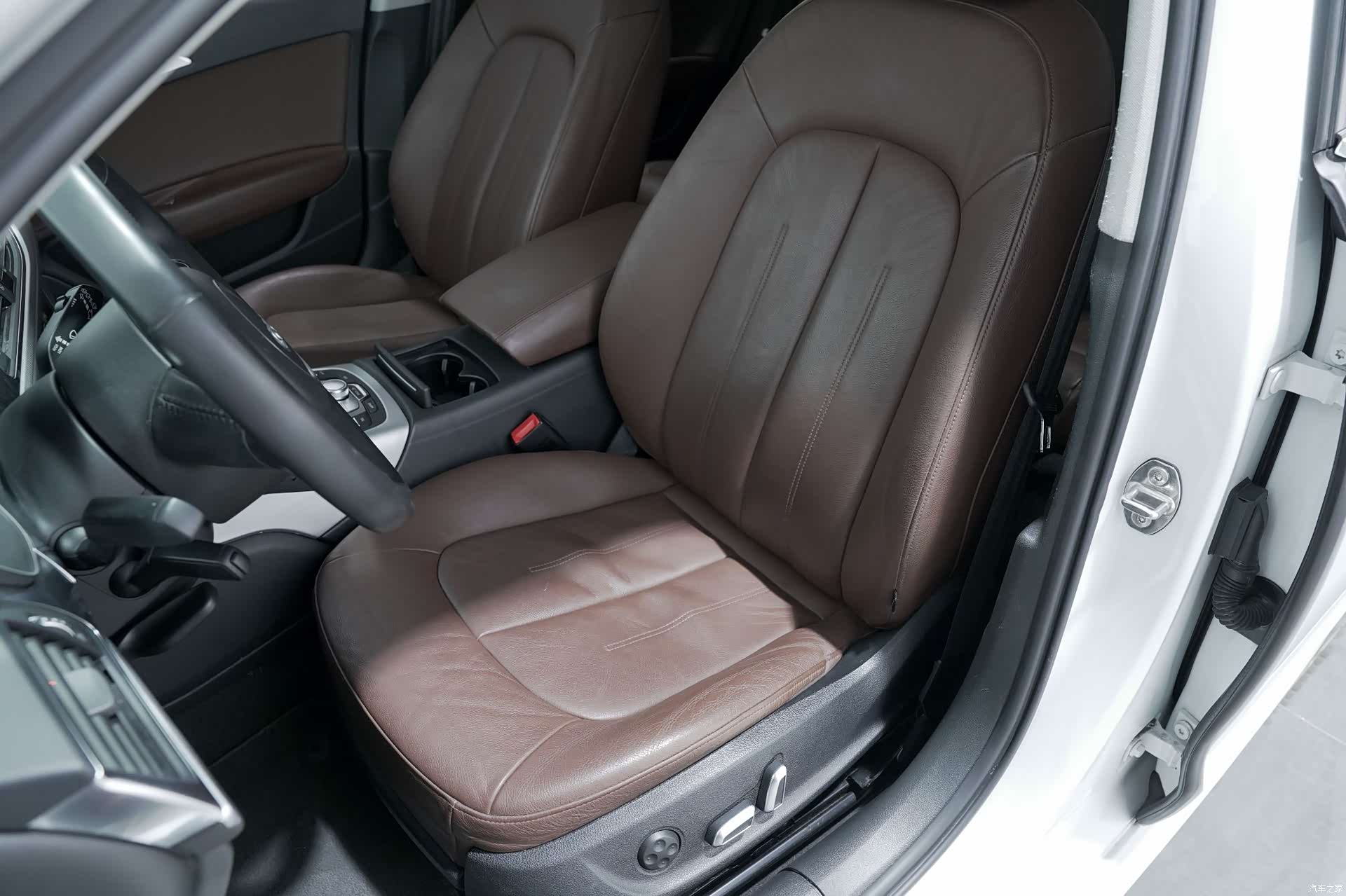 Audi A6, 2018 13