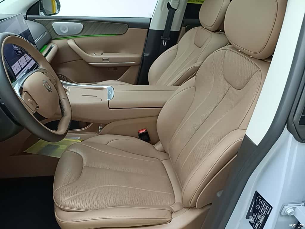 Leapmotor C11, 2025 15