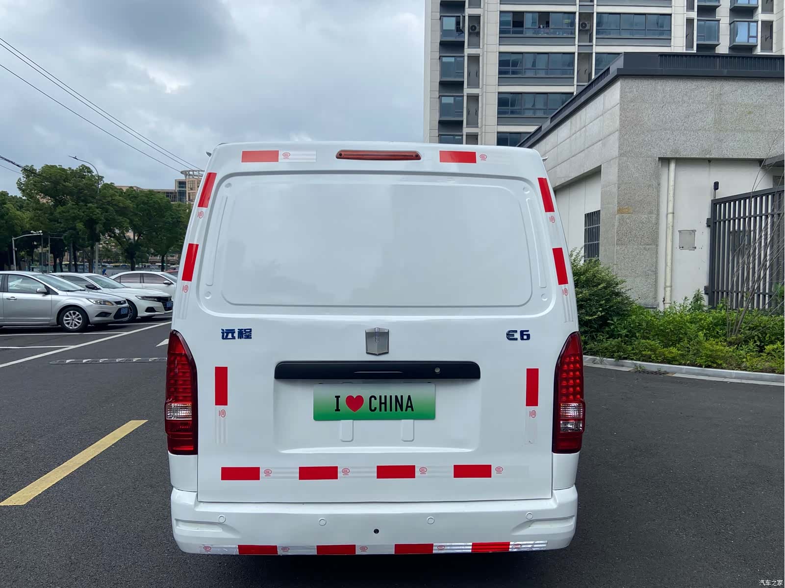 Geely E6, 2021 12