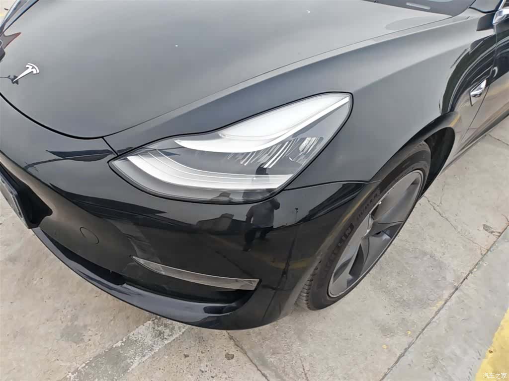 Tesla Model 3, 2019 24