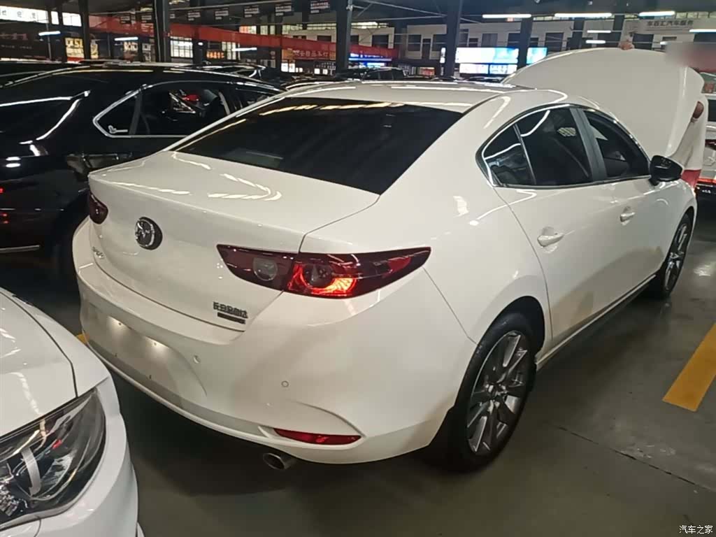 Mazda Mazda3, 2024 7