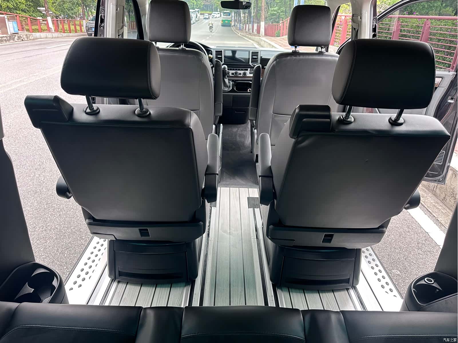 Volkswagen 7, 2018 14
