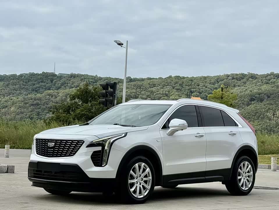 Cadillac XT4