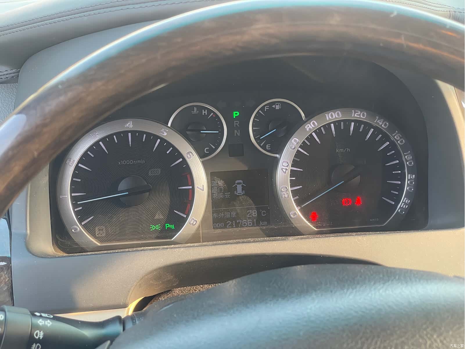 Toyota Alphard, 2013 15