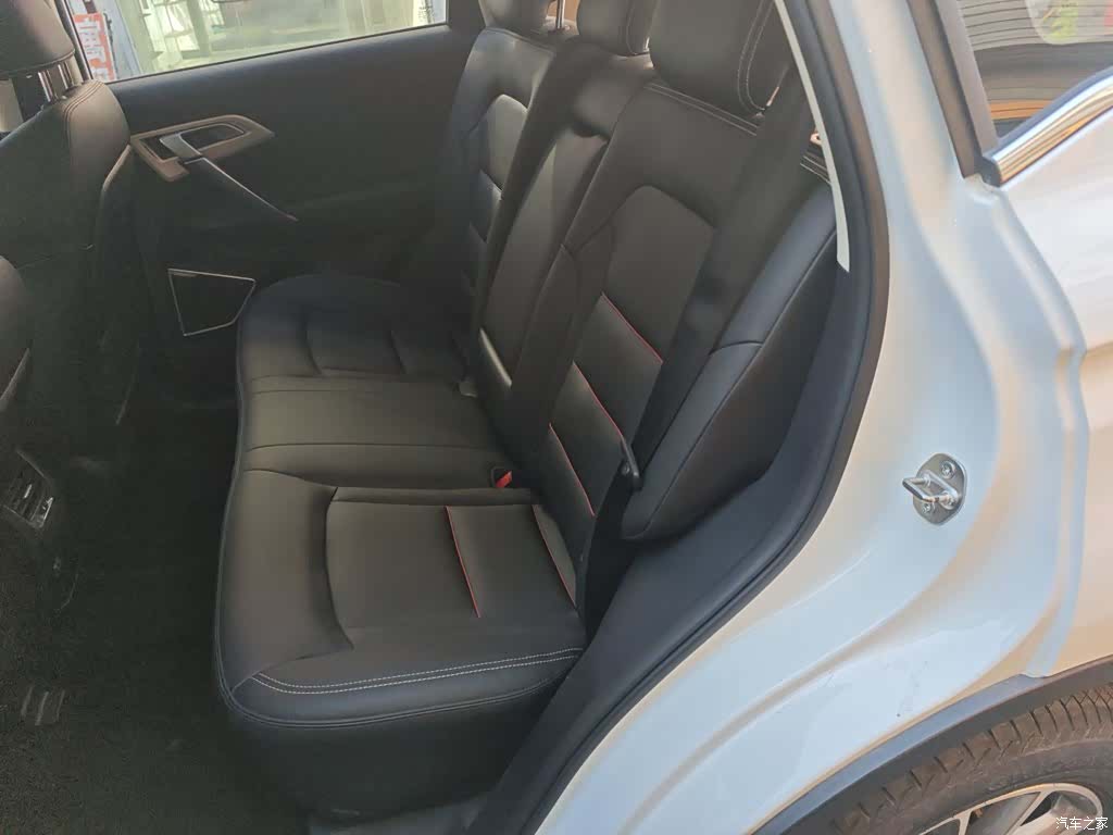 Geely Boyue, 2019 14
