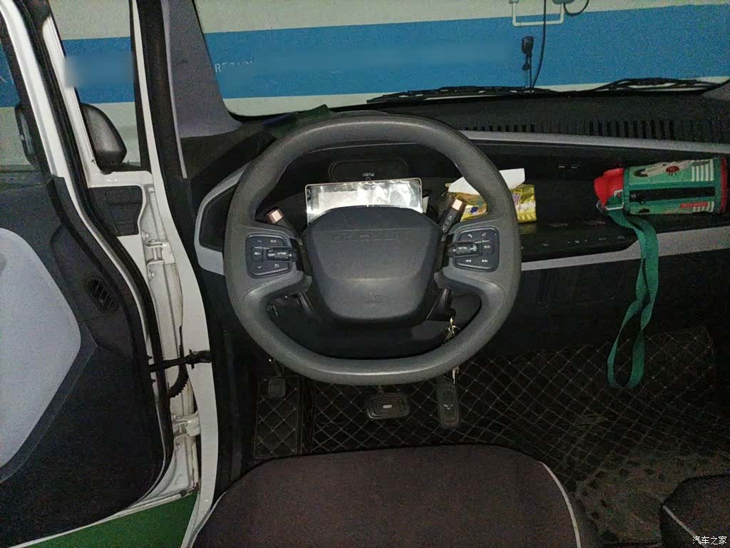 Wuling E200, 2021 3