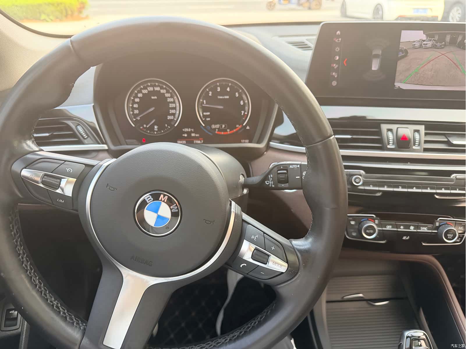 BMW X1, 2023 6