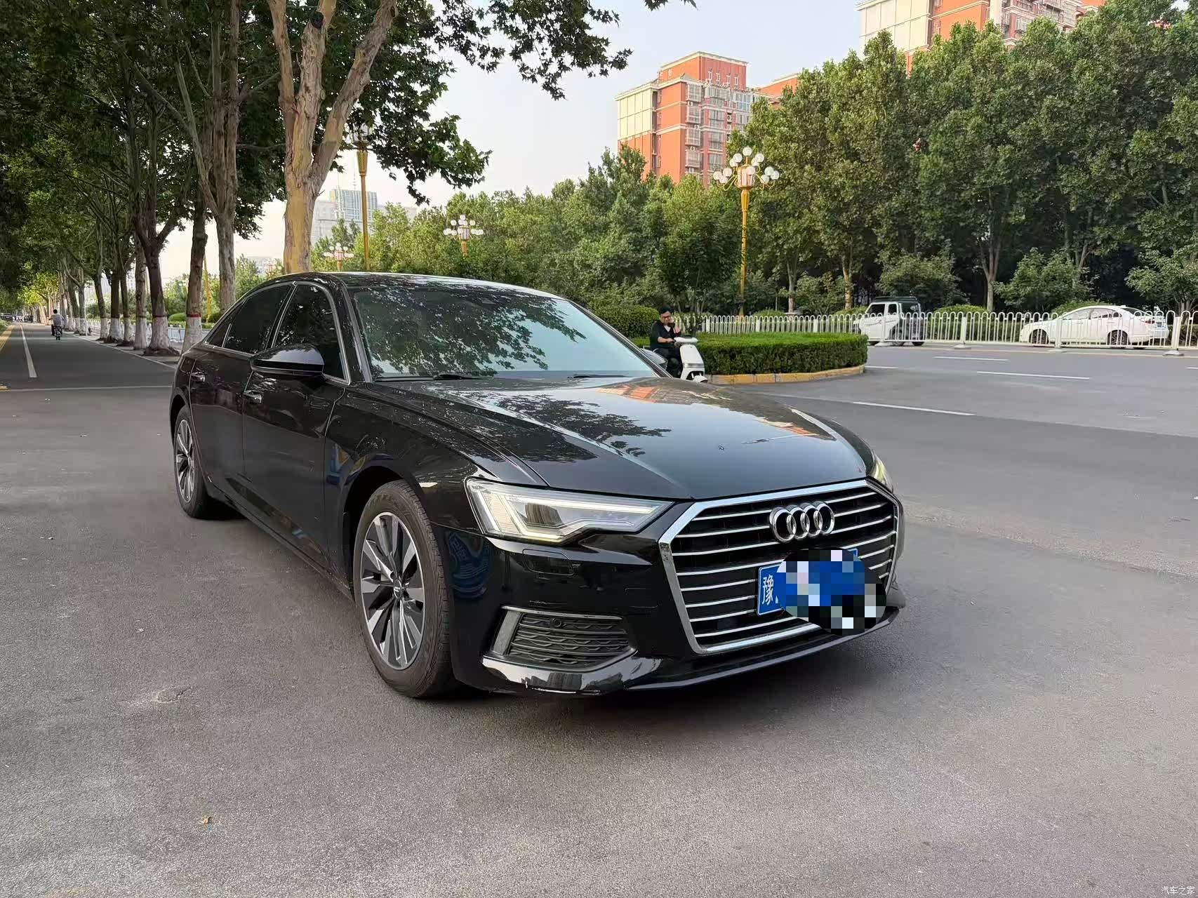 Audi A6L, 2020 3