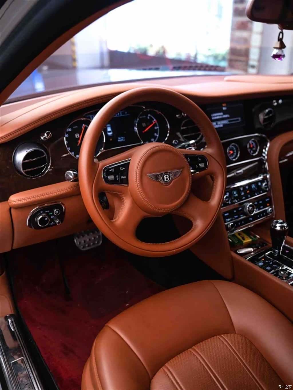Bentley Mulsanne, 2013 7