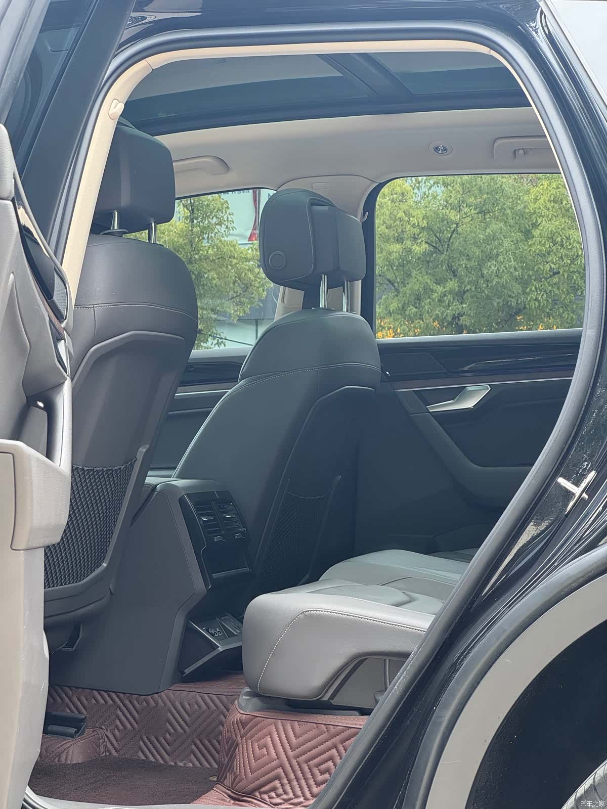 Volkswagen Touareg, 2020 8