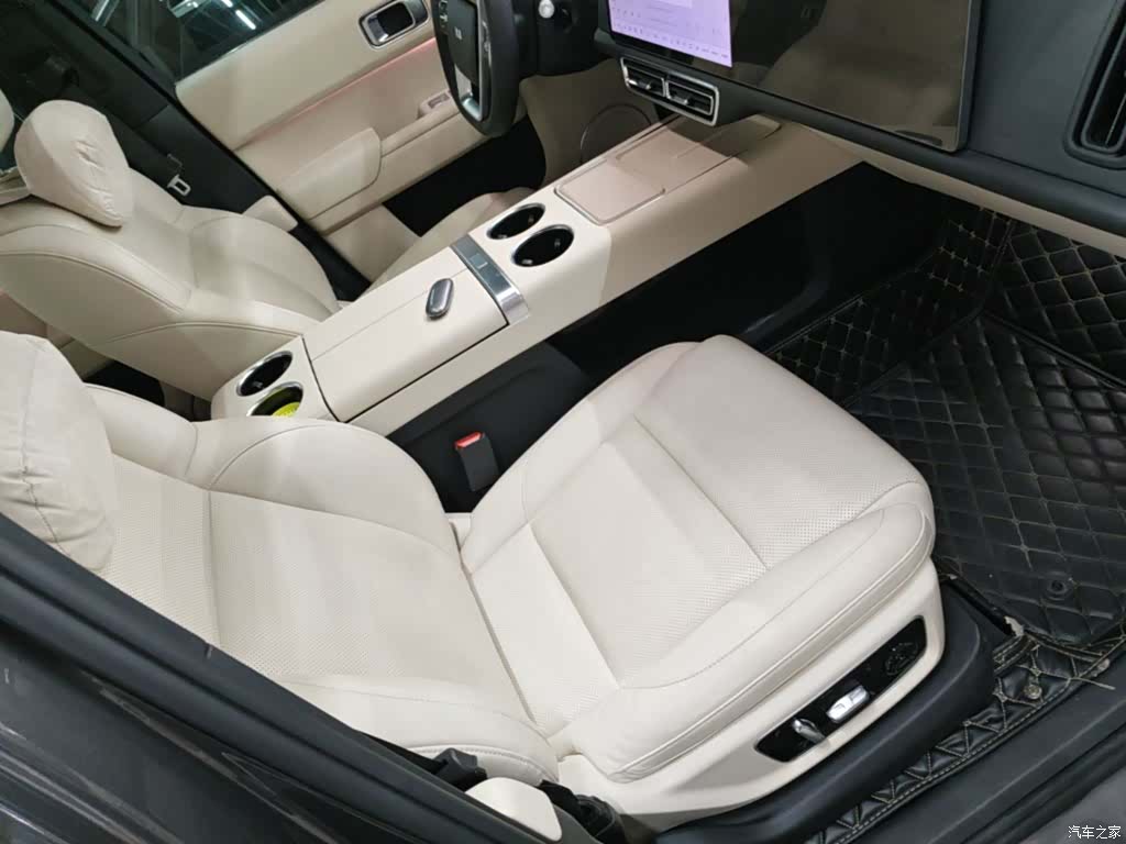 Li Auto L8, 2023 25