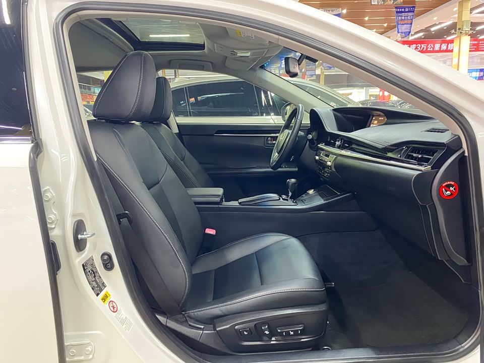 Lexus ES Lexus ES