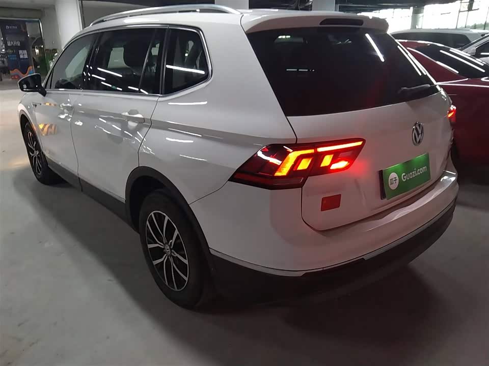 Volkswagen Tiguan L Volkswagen Tiguan L