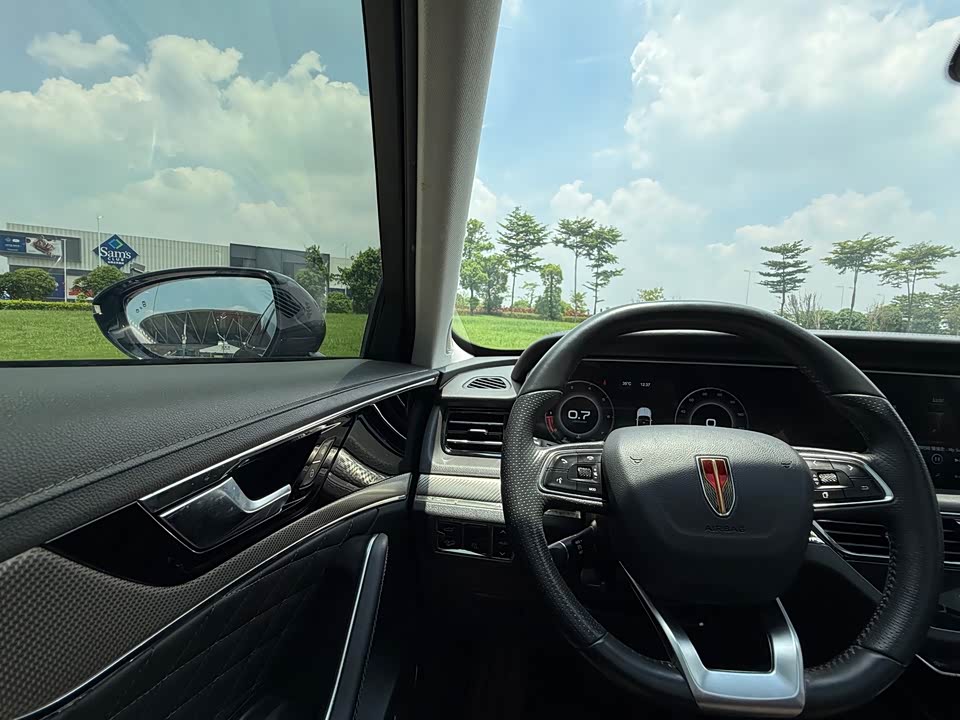 Hongqi HS5 Hongqi HS5