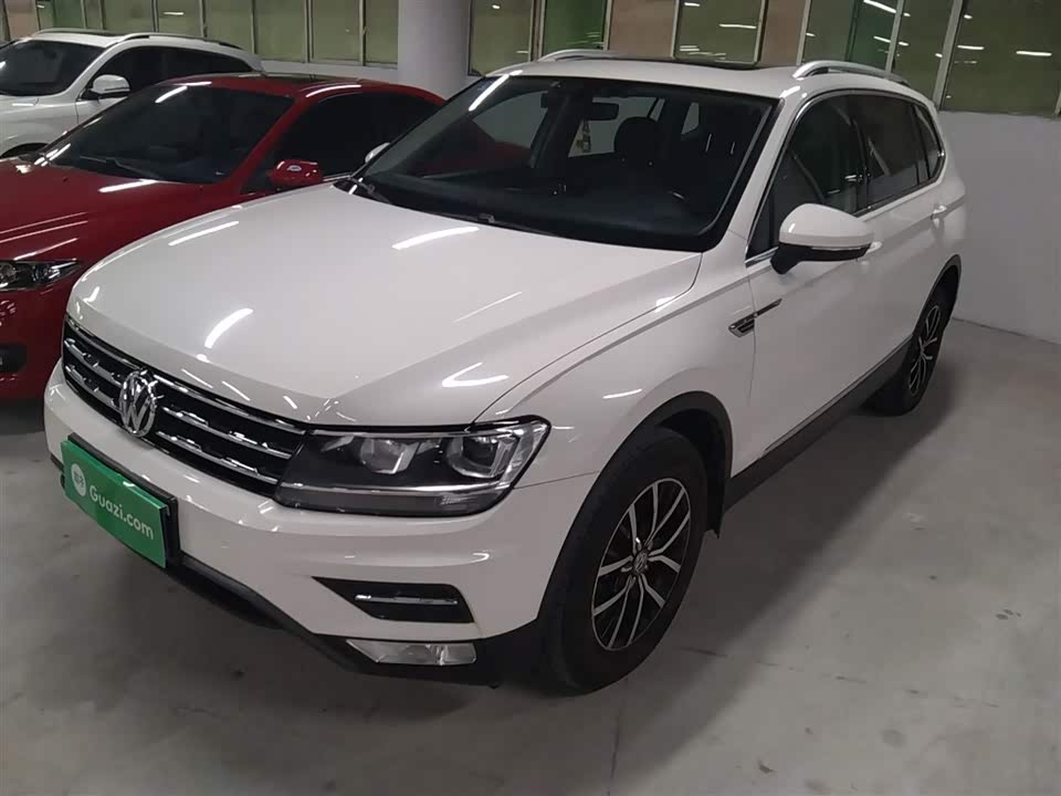 Volkswagen Tiguan L