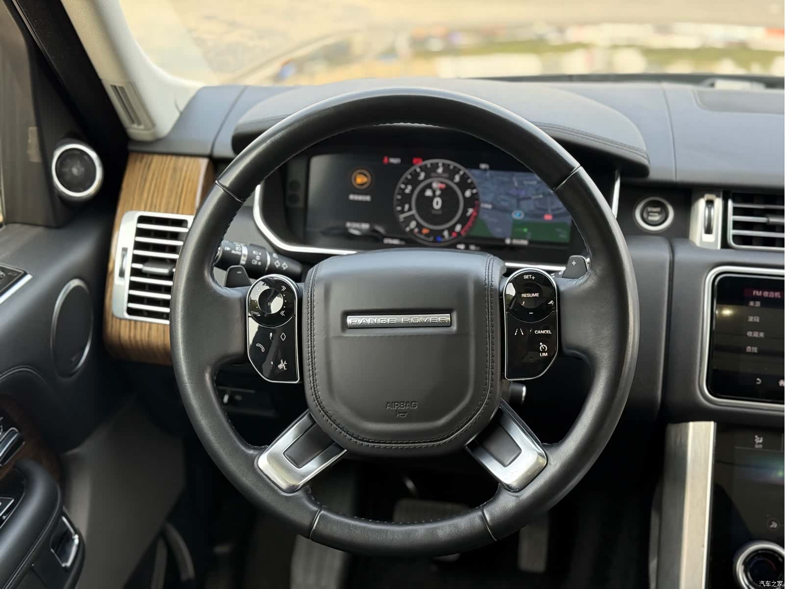Land Rover Range Rover, 2019 11