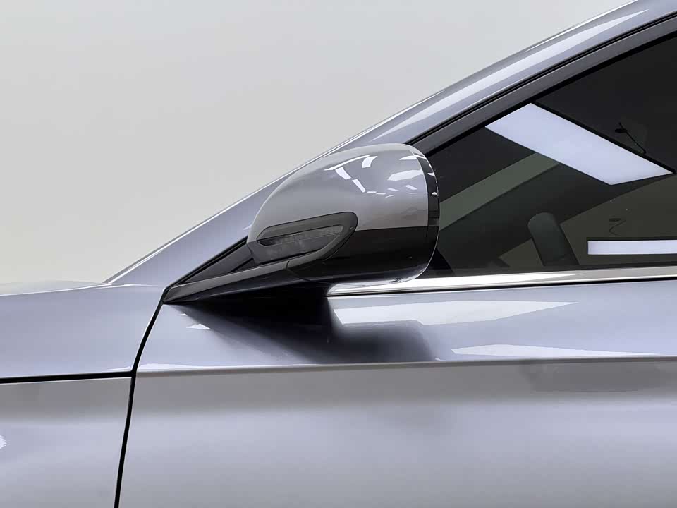 BYD Qin L