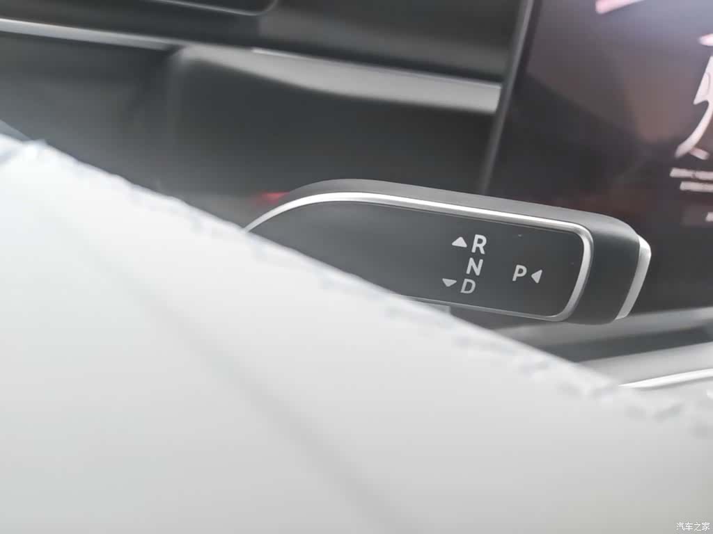 NIO ES6, 2025 14