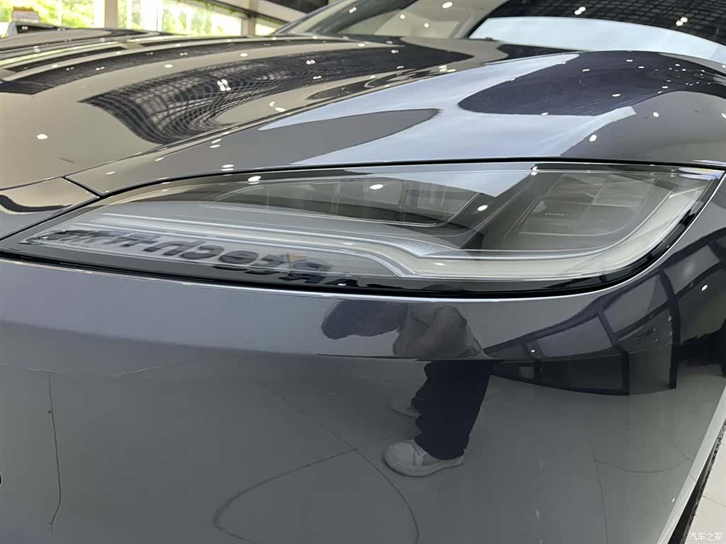 Tesla Model 3, 2024 6