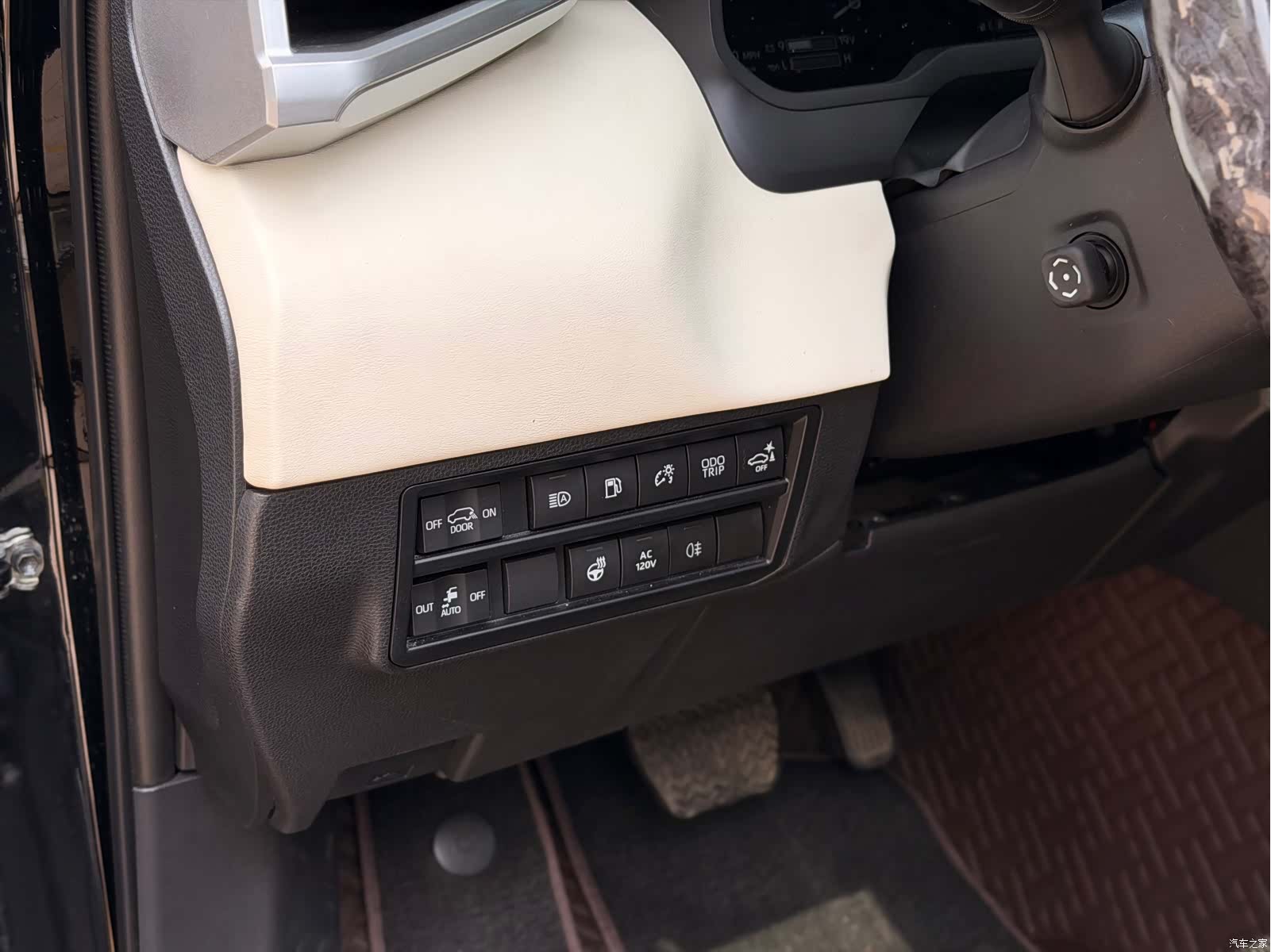 Toyota Sequoia, 2024 13