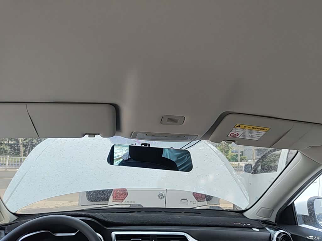 MG ZS, 2018 18