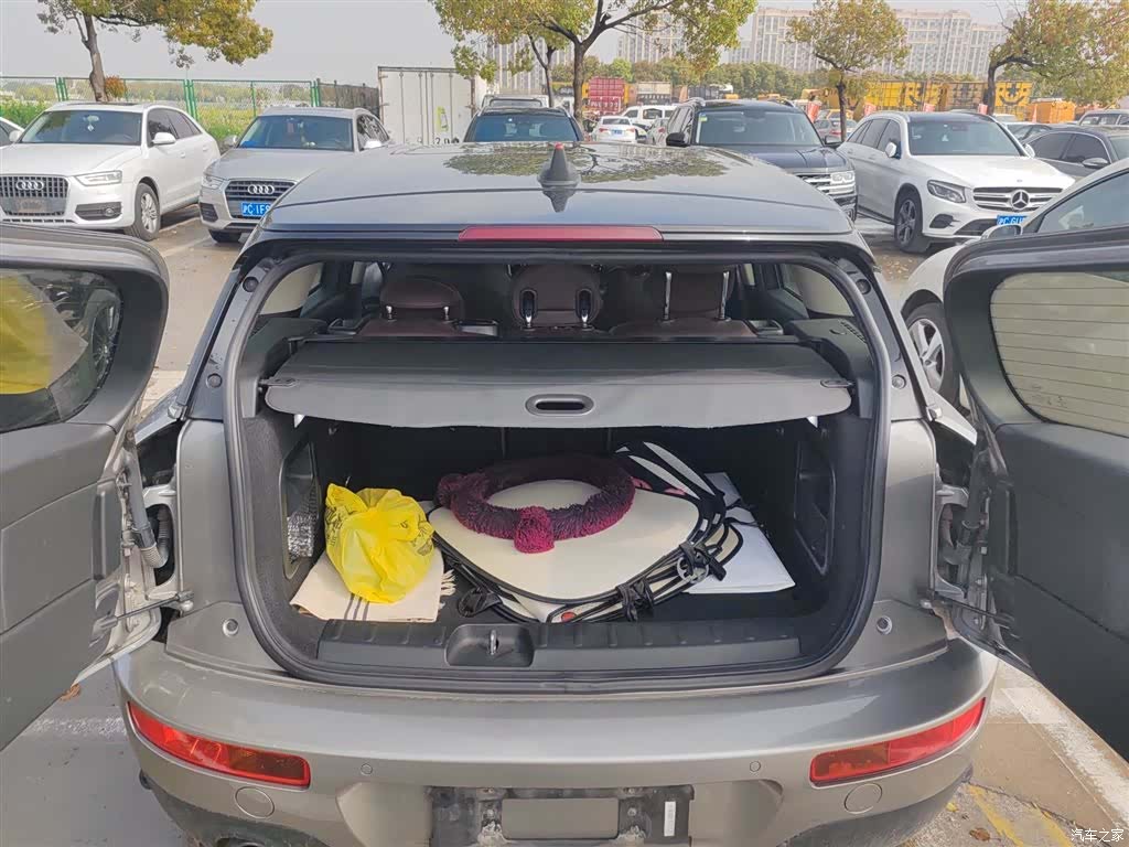 Mini Clubman, 2018 15