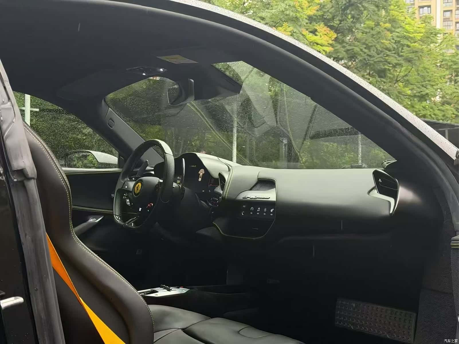 Ferrari SF90, 2021 3
