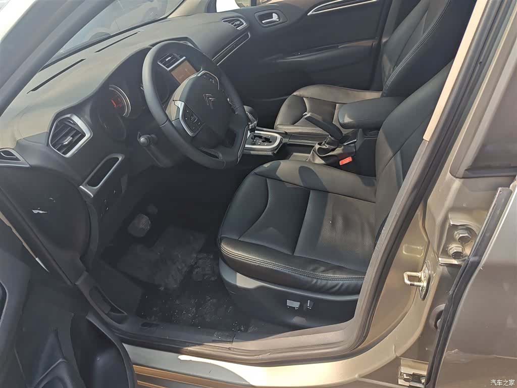 Citroen C4, 2015 15