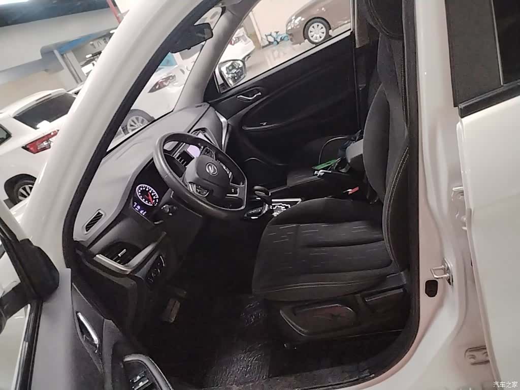 Landwind X2, 2019 16