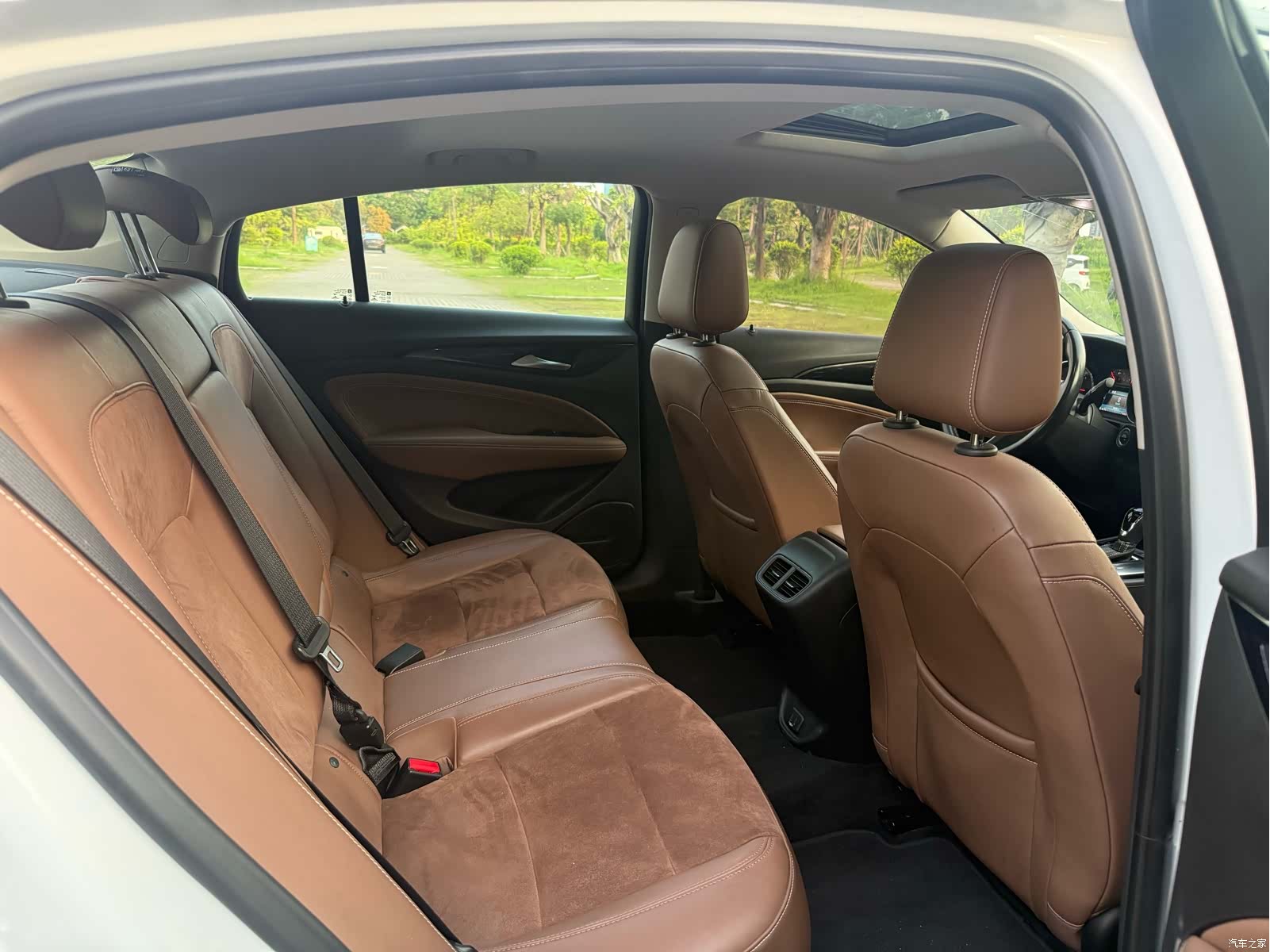 Buick Regal, 2019 10