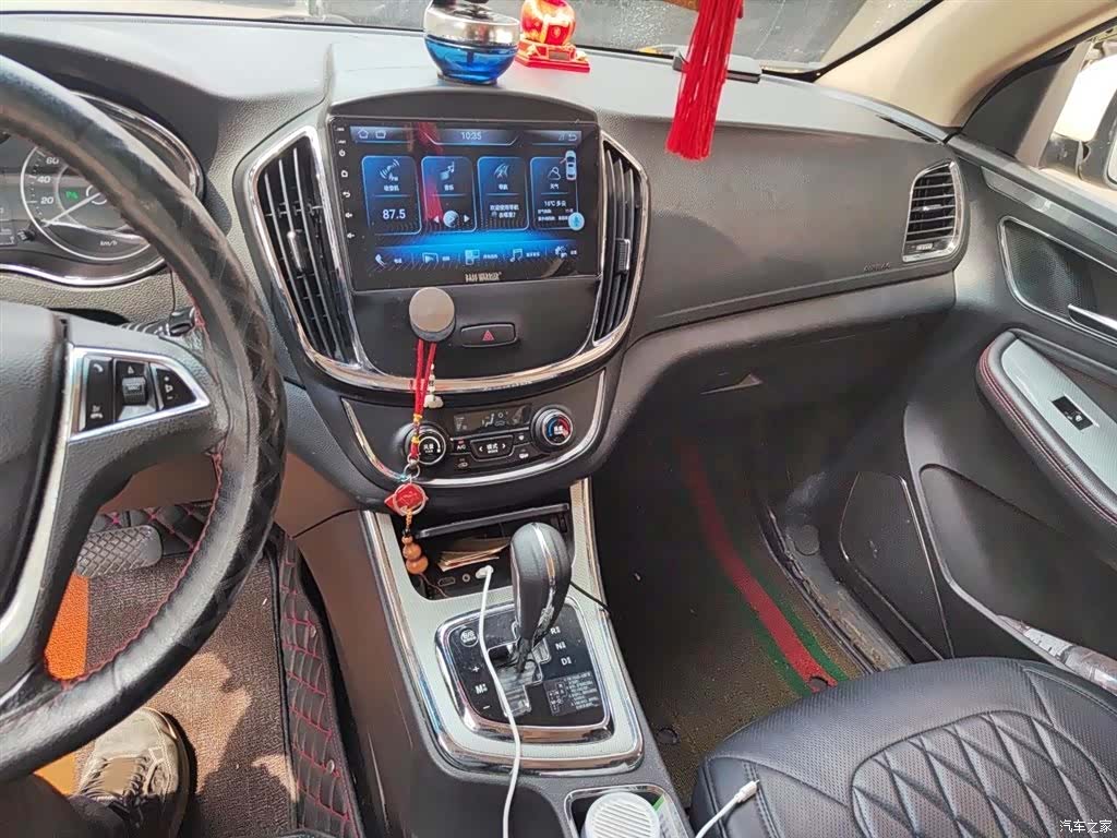 Wuling 560, 2016 6