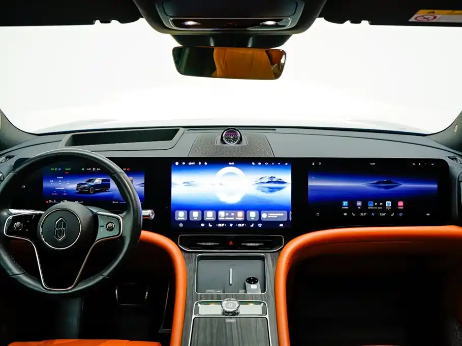 AITO Ask the world M9