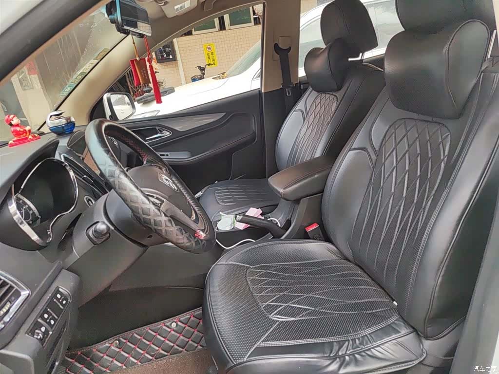 Wuling 560, 2016 8