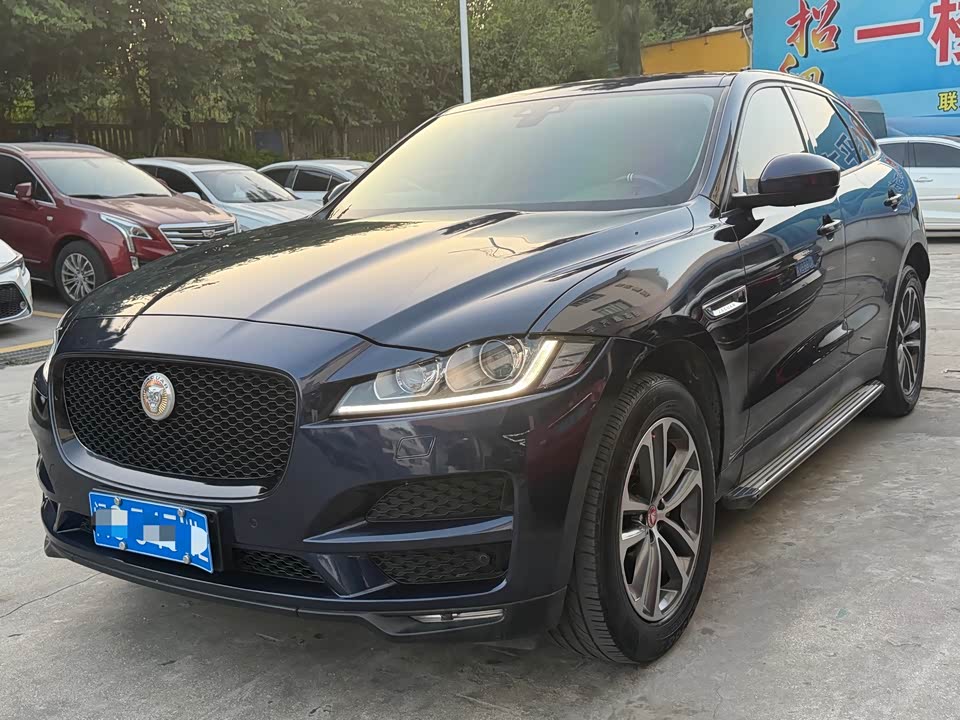 Jaguar F-PACE