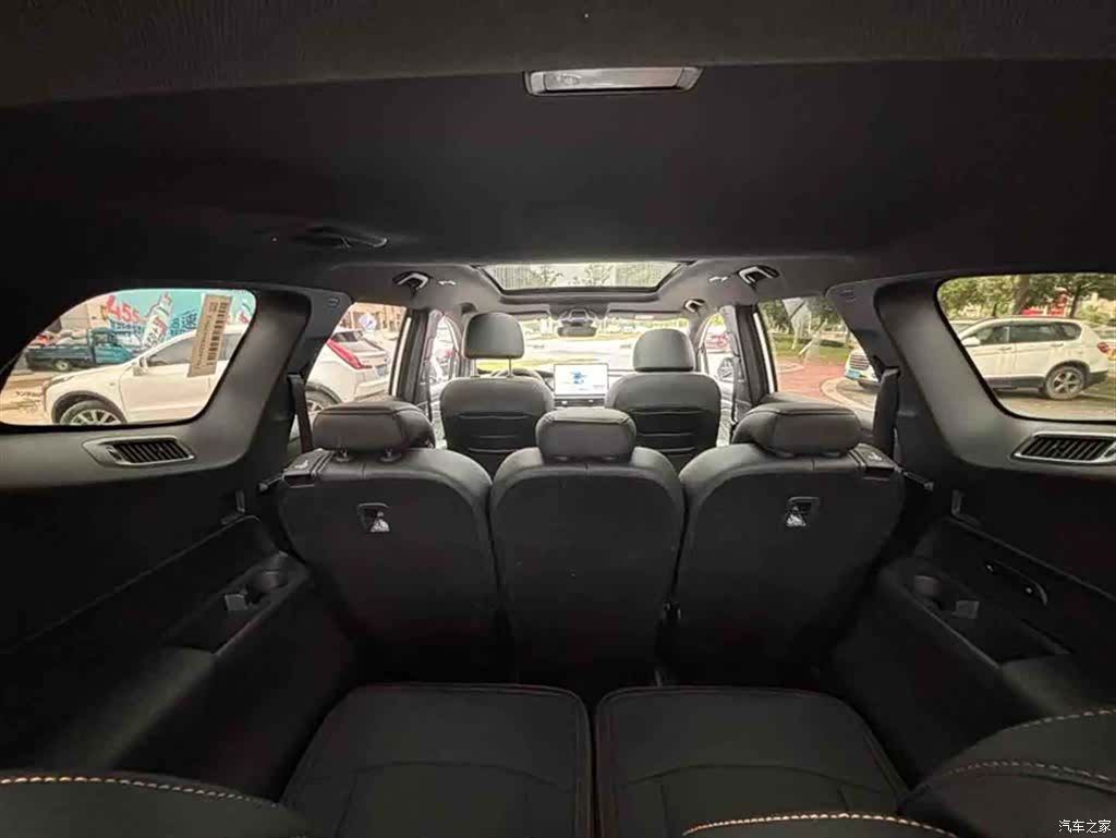 Geely Haoyue, 2025 19