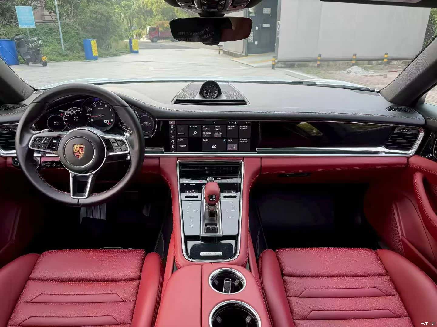 Porsche Panamera, 2015 все фото
