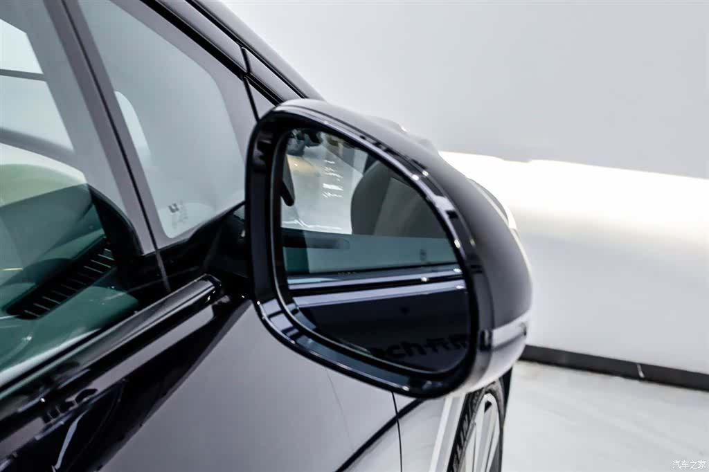 Li Auto i6, 2025 12