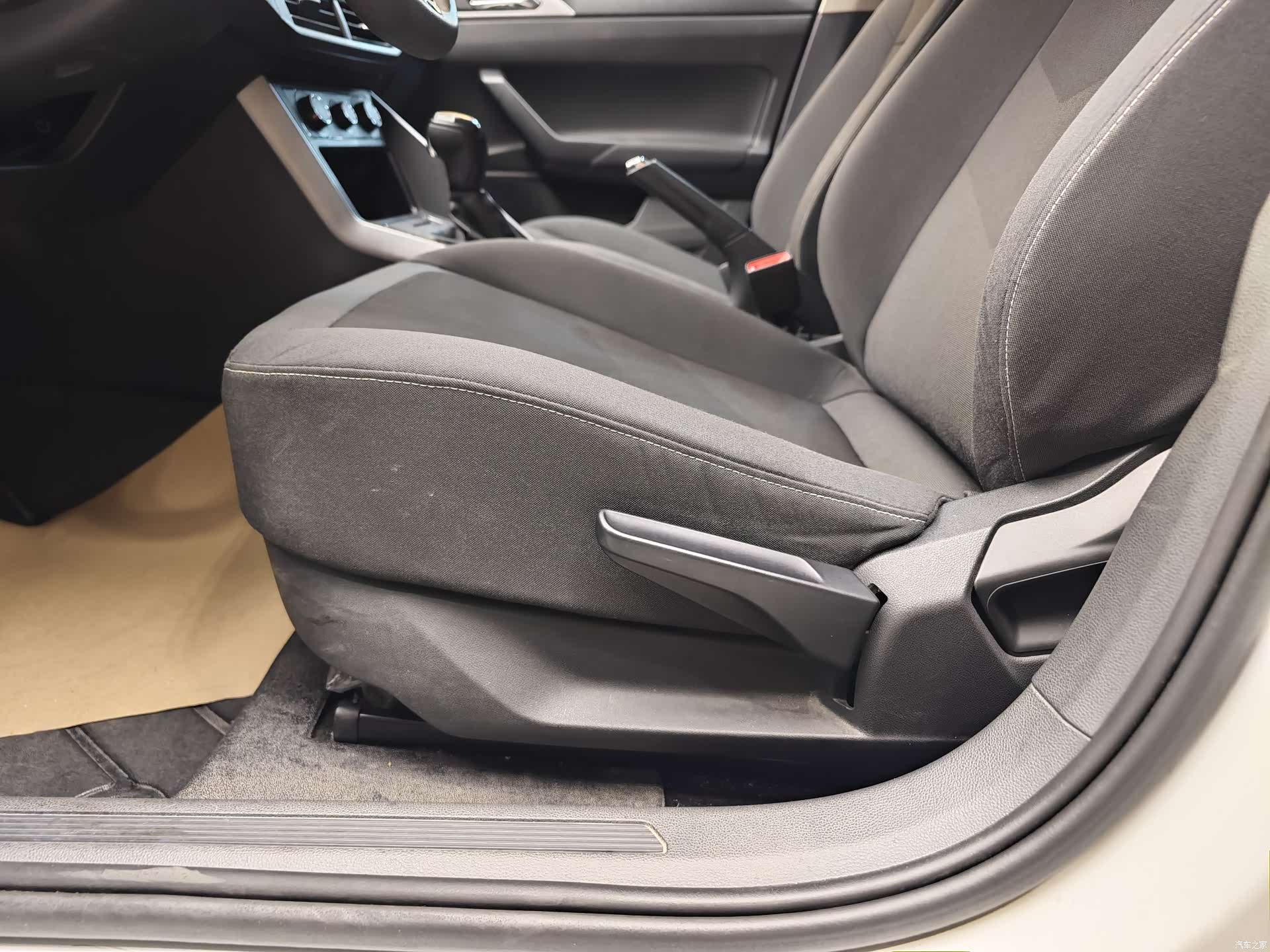 Volkswagen Polo, 2023 10
