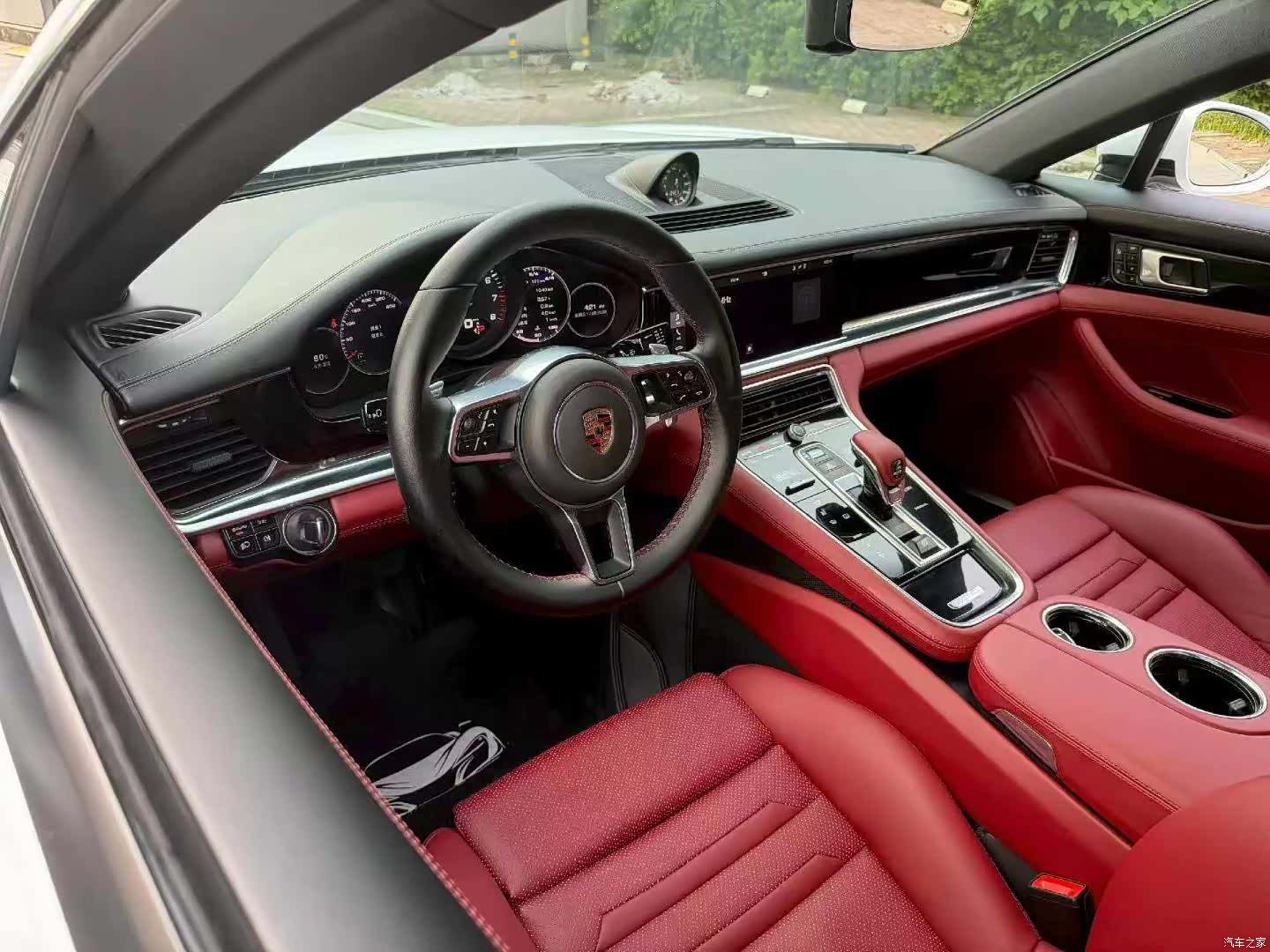 Porsche Panamera, 2015 4