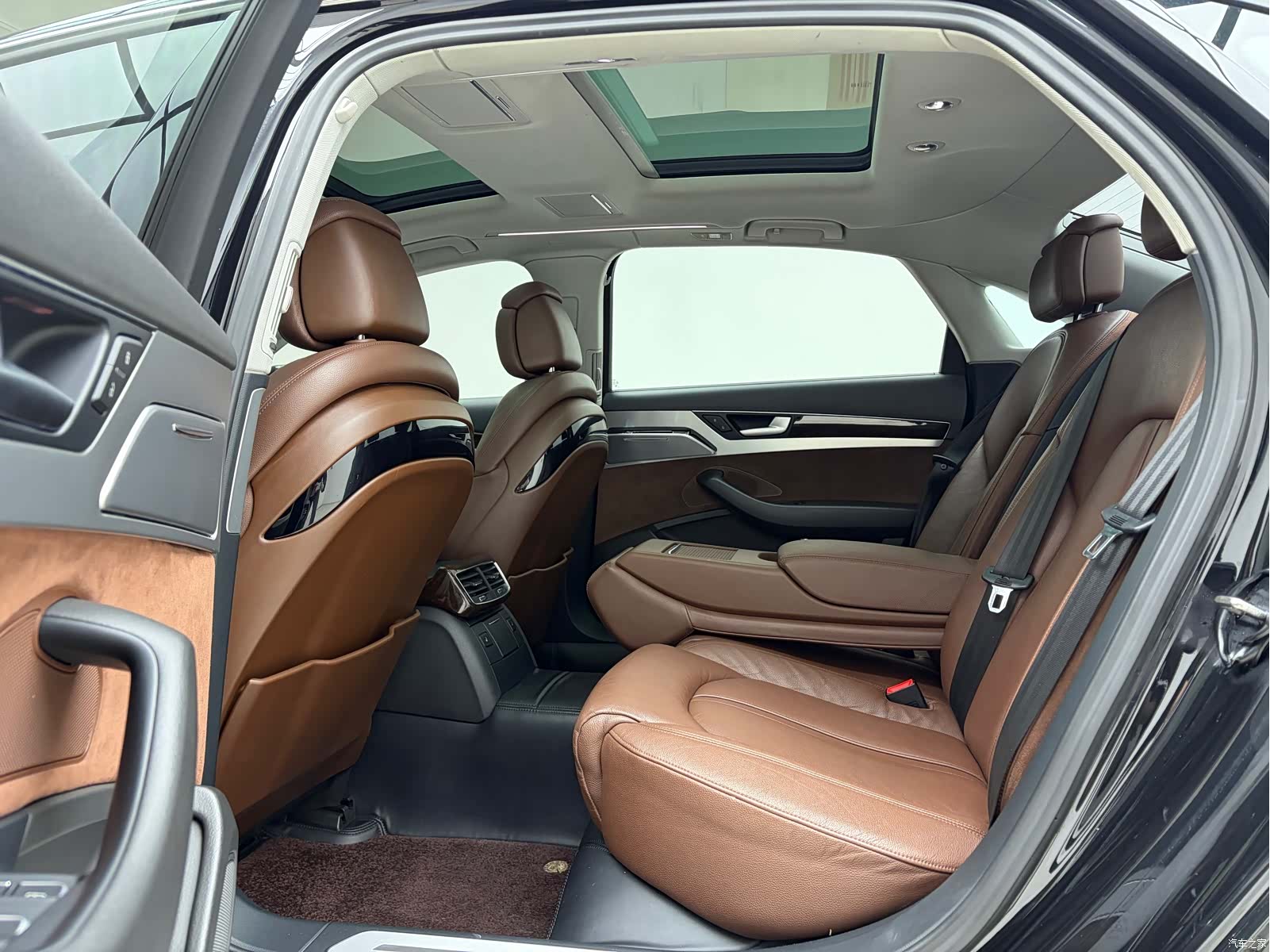 Audi A8L, 2014 8