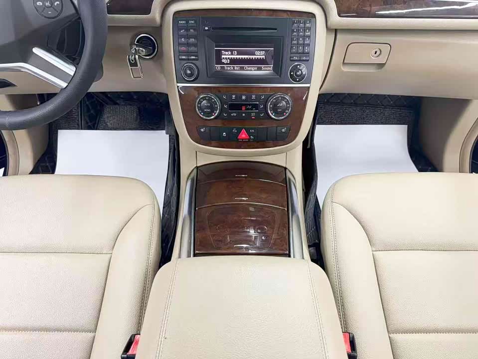 Mercedes-Benz R-class