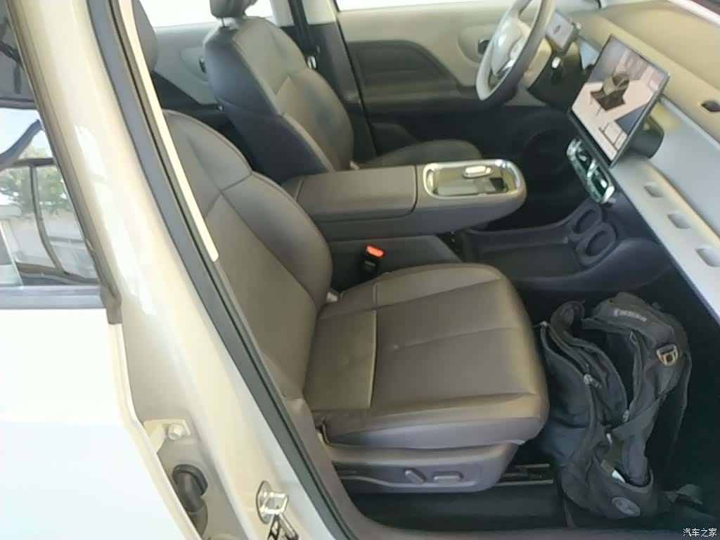 Leapmotor B10, 2025 25