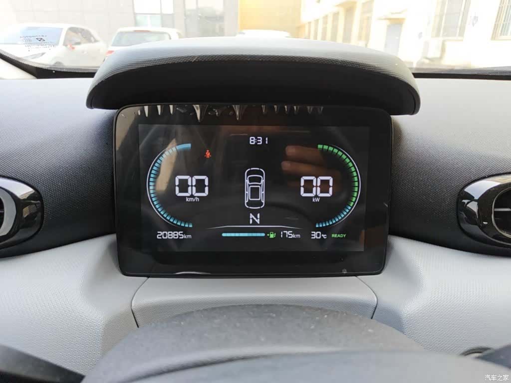 Leapmotor T03, 2023 12