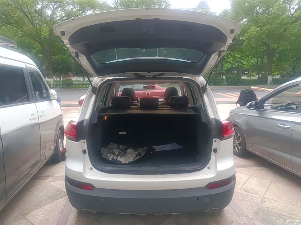 Zotye X5, 2016 19