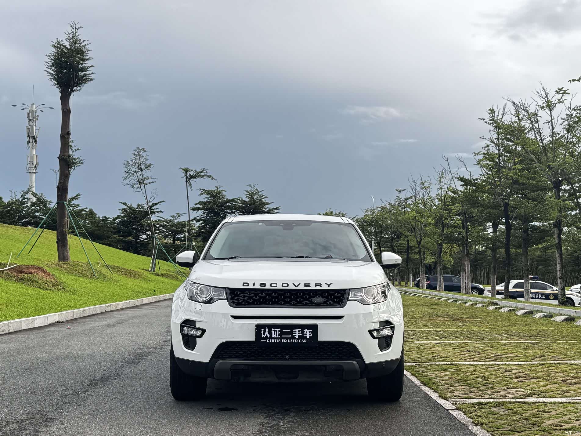 Land Rover Discovery, 2018 3